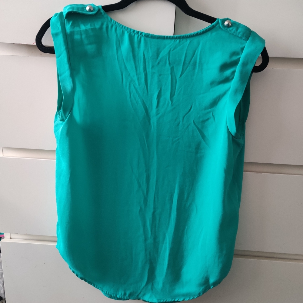 Turquoise Top - Picture 2 of 3
